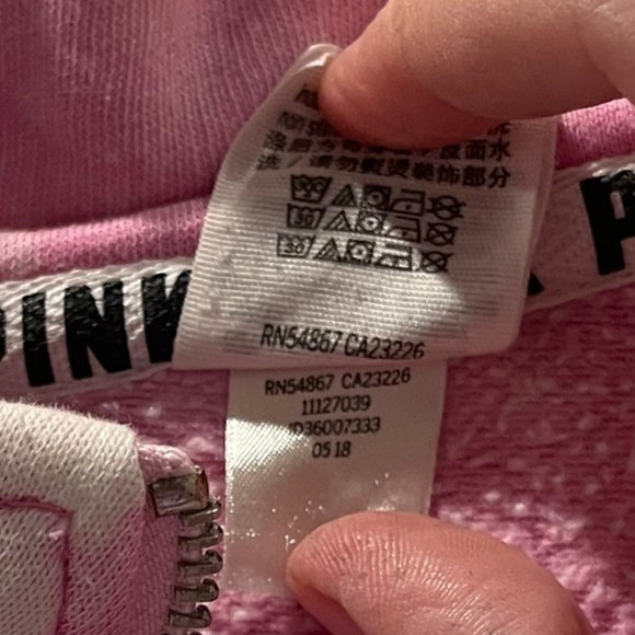 ⭐️VS PINK BABY PINK LOS VEGAS LV PULLOVER HALF ZIP XS-S⭐️ - Picture 5 of 5